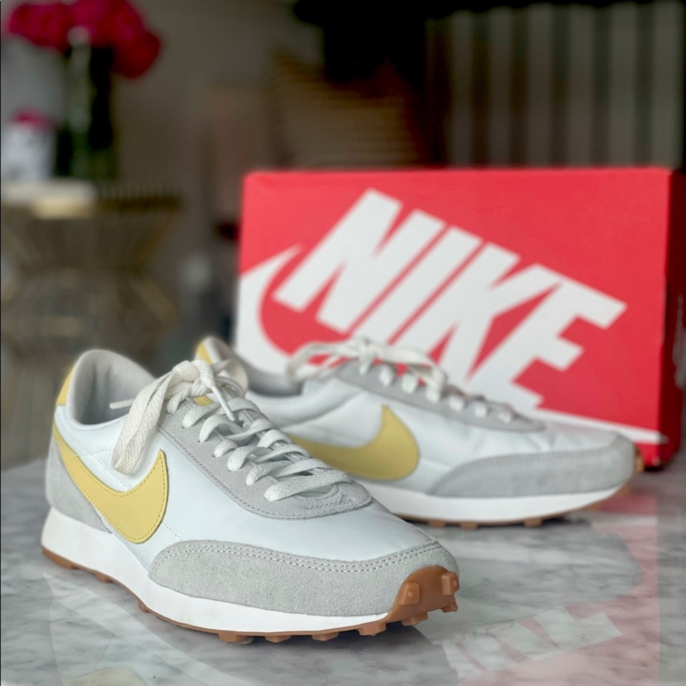 Nike Daybreak